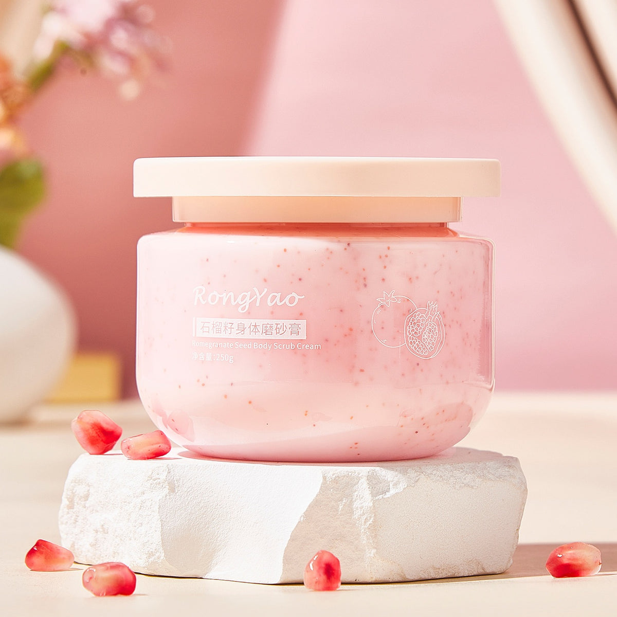 Peach Cream Body Scrub Cream